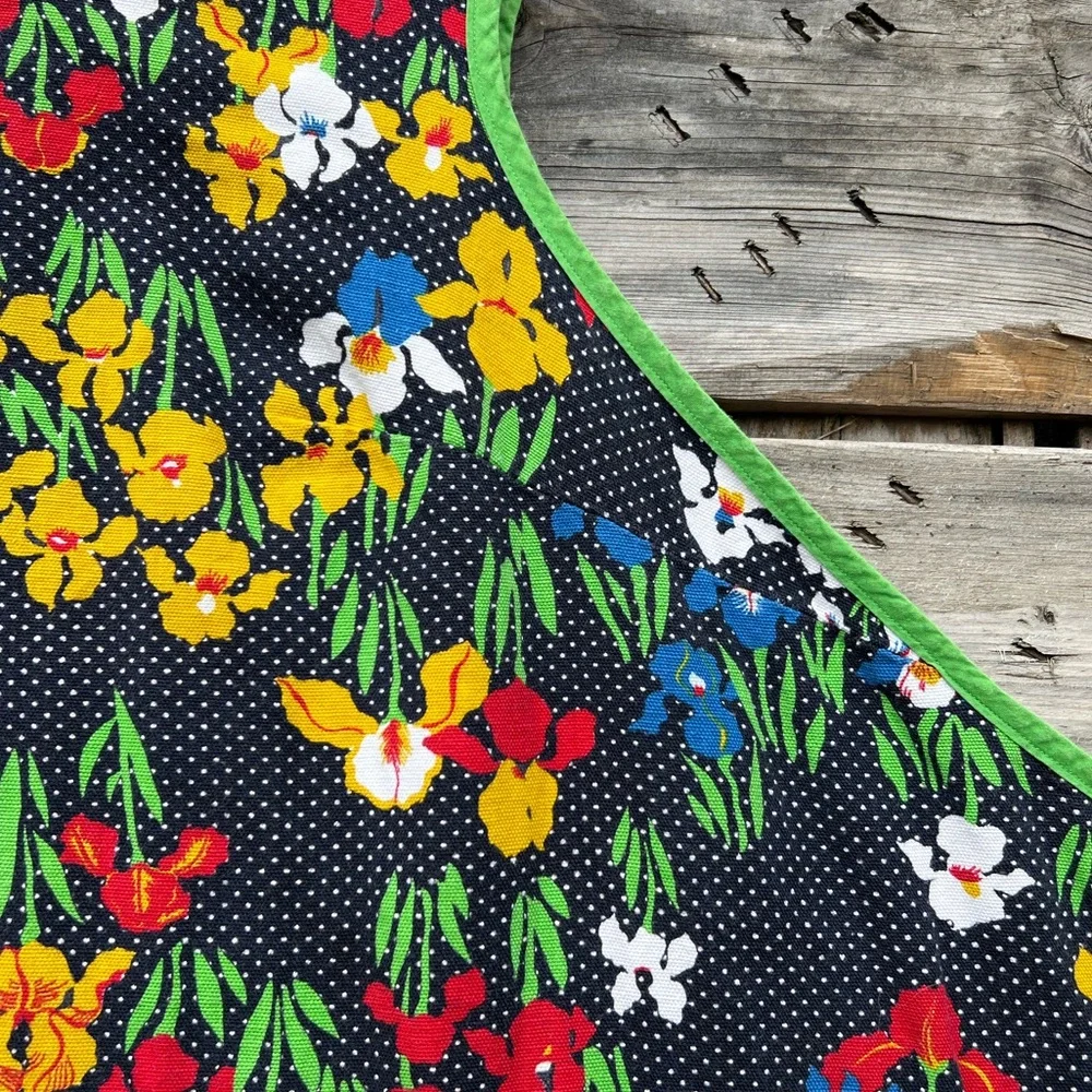Vintage Apron Tree of California Full Body Kitchen Coverall Apron Floral Pattern